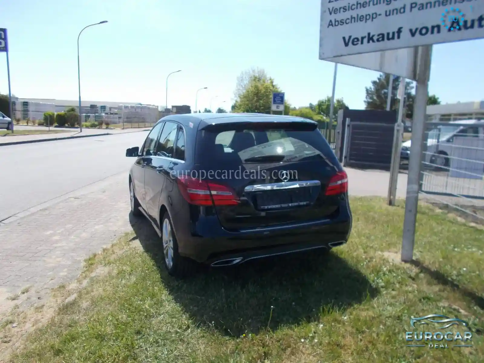 Mercedes-Benz B 220