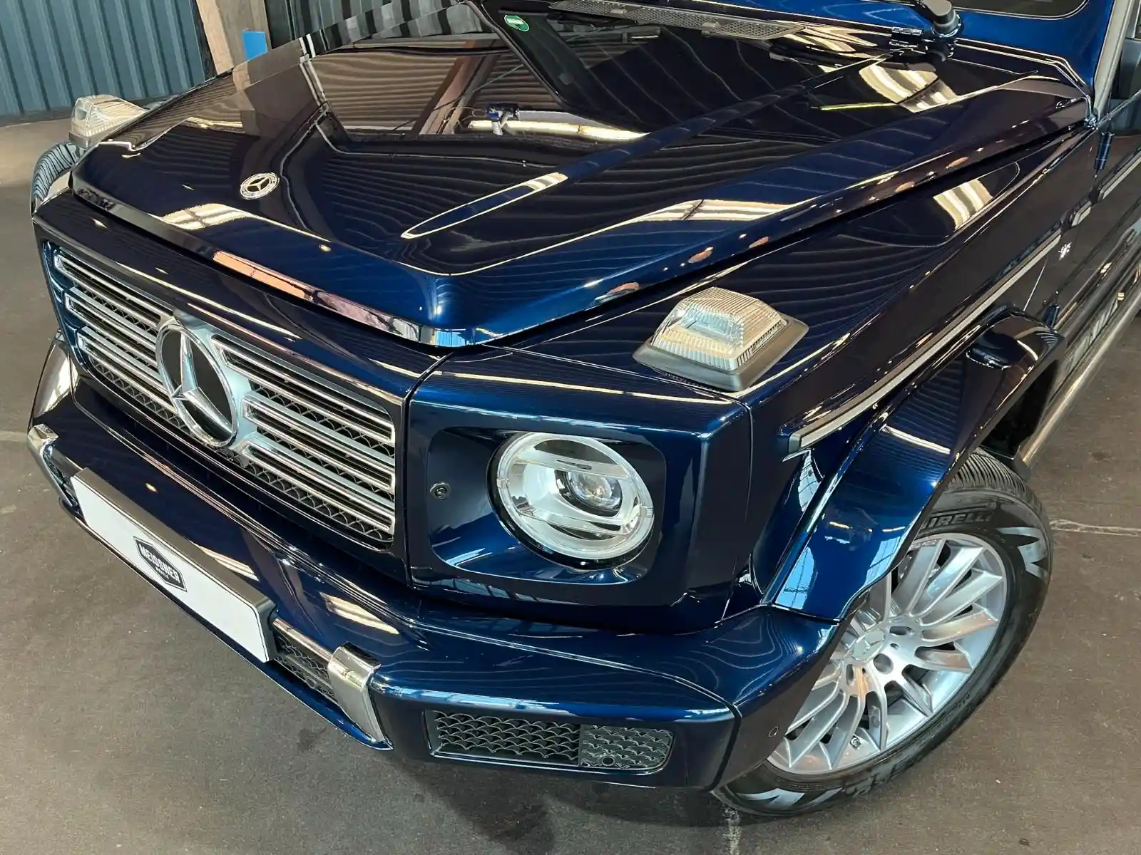 Mercedes-Benz G 500