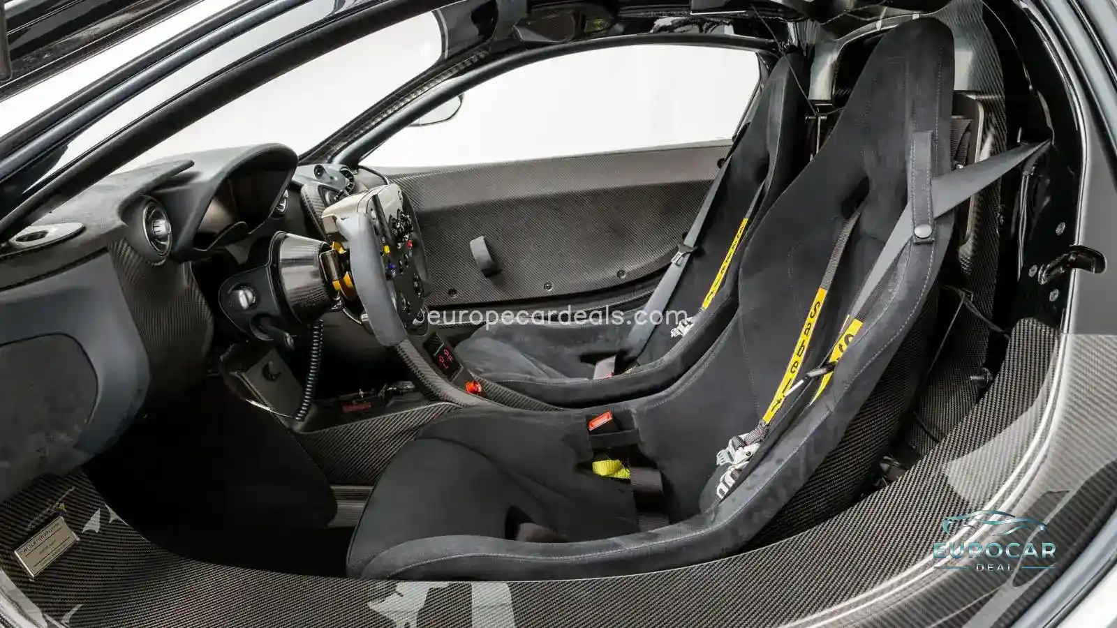 McLaren P1