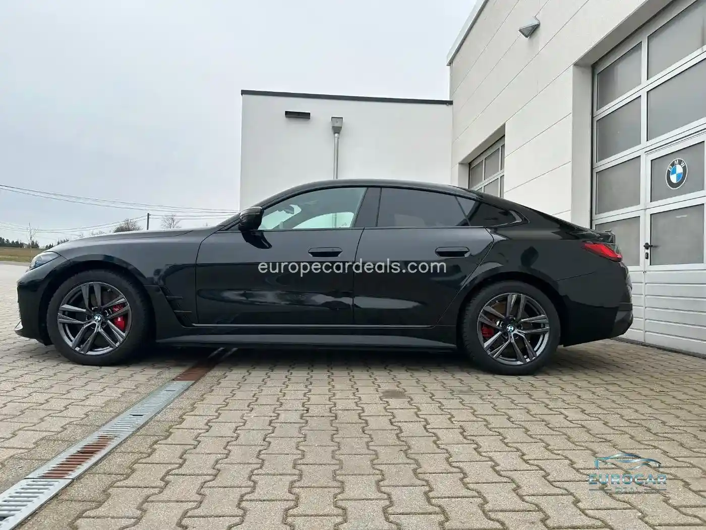 BMW i4