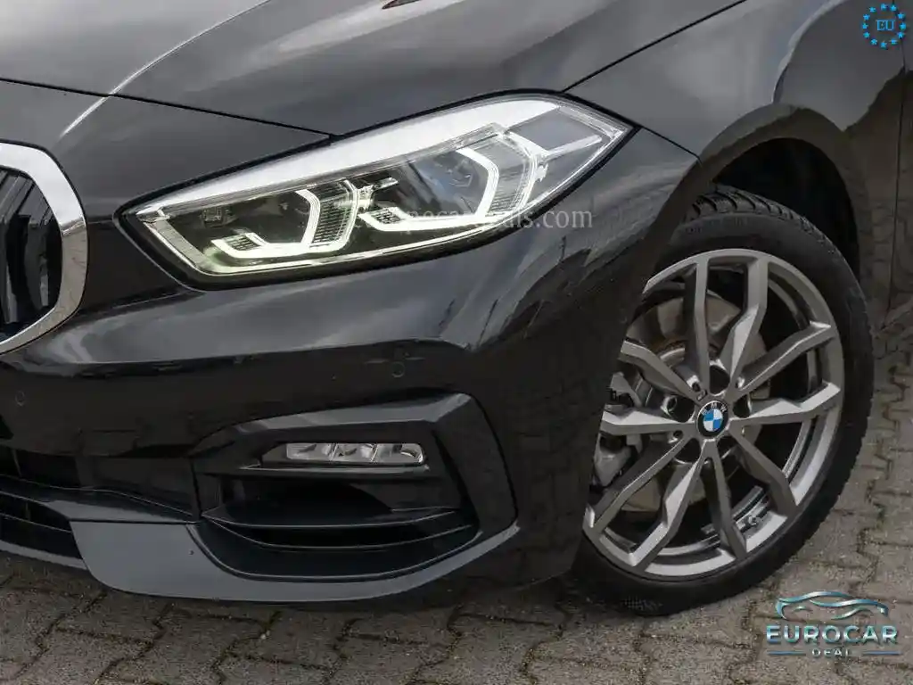 BMW 120