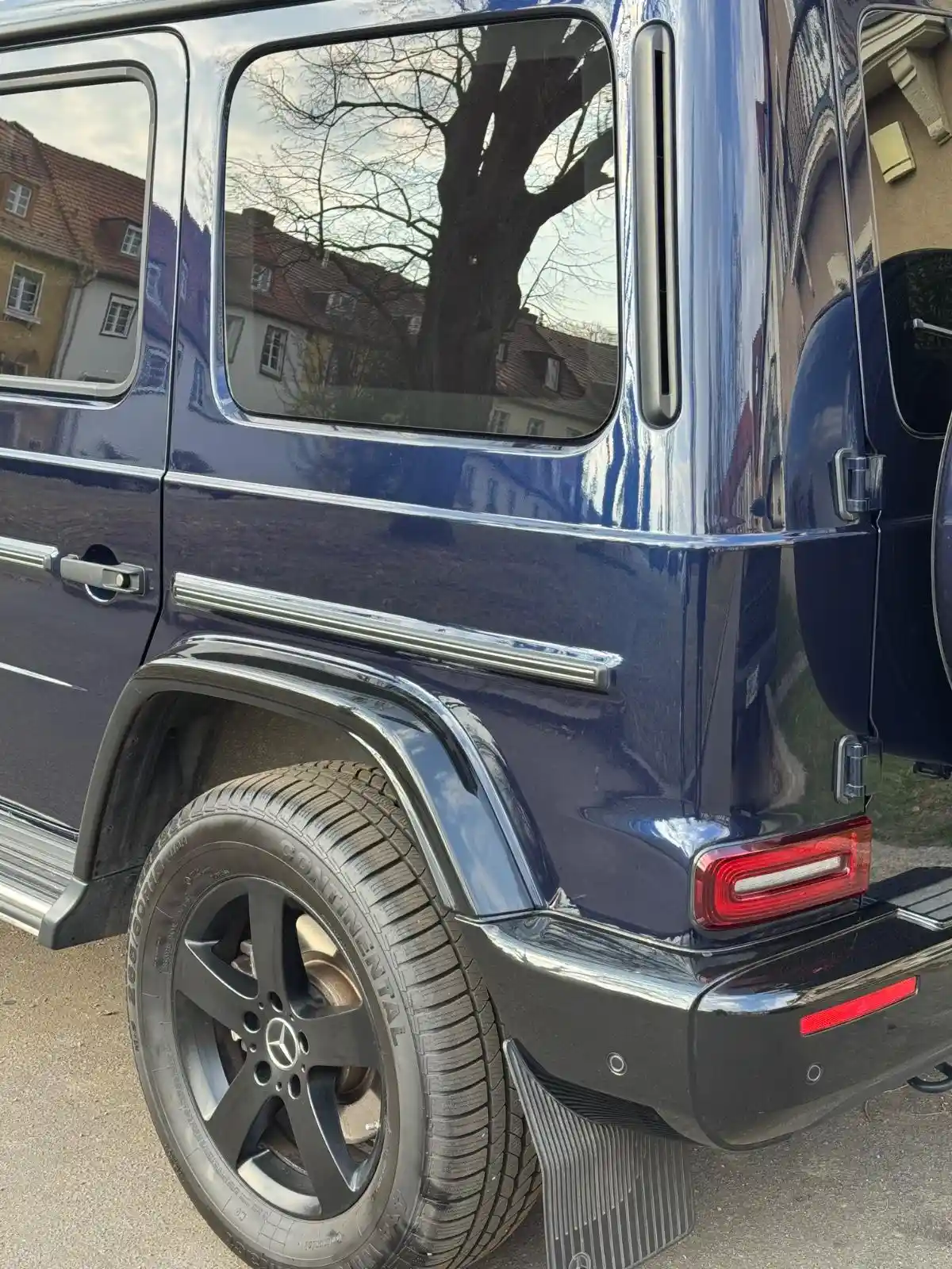 Mercedes-Benz G 500