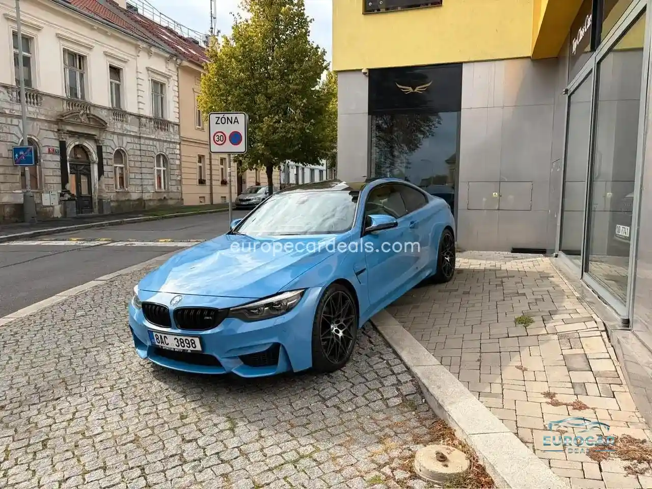 BMW M4