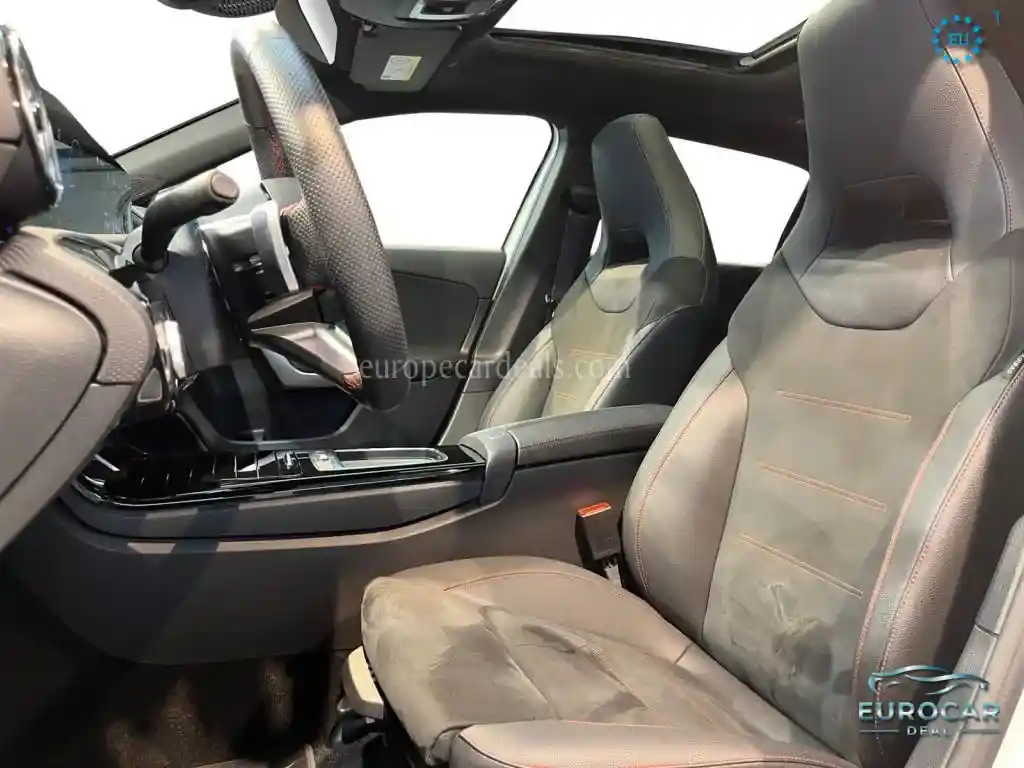 Mercedes-Benz A 220