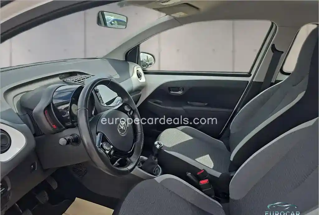 Toyota Aygo (X)