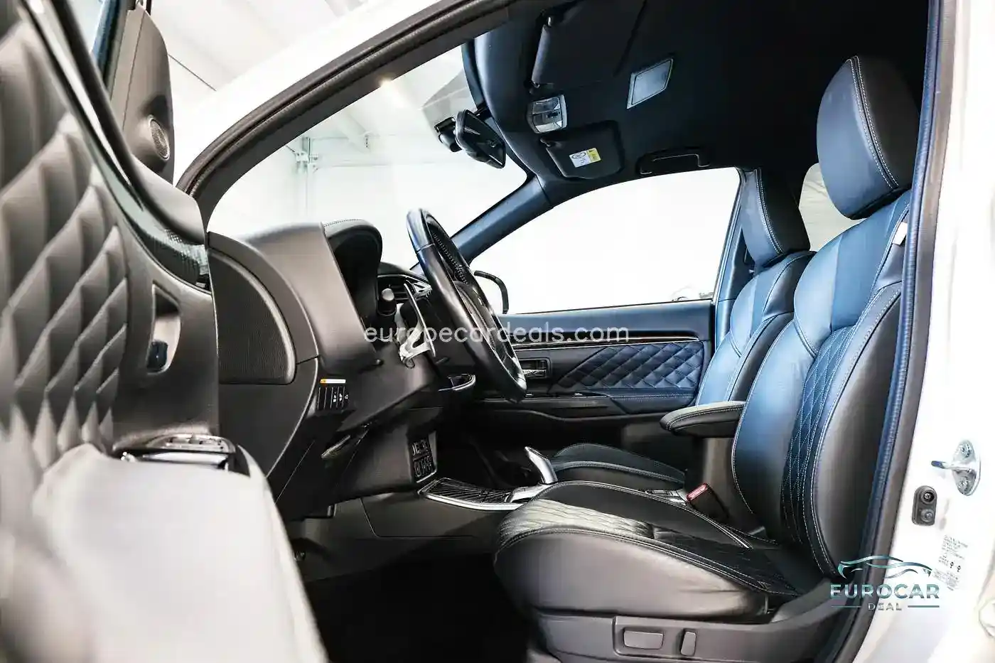 Mitsubishi Plug-in Hybrid Outlander