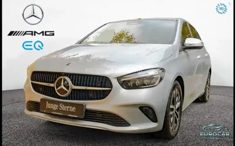 Mercedes-Benz B 220