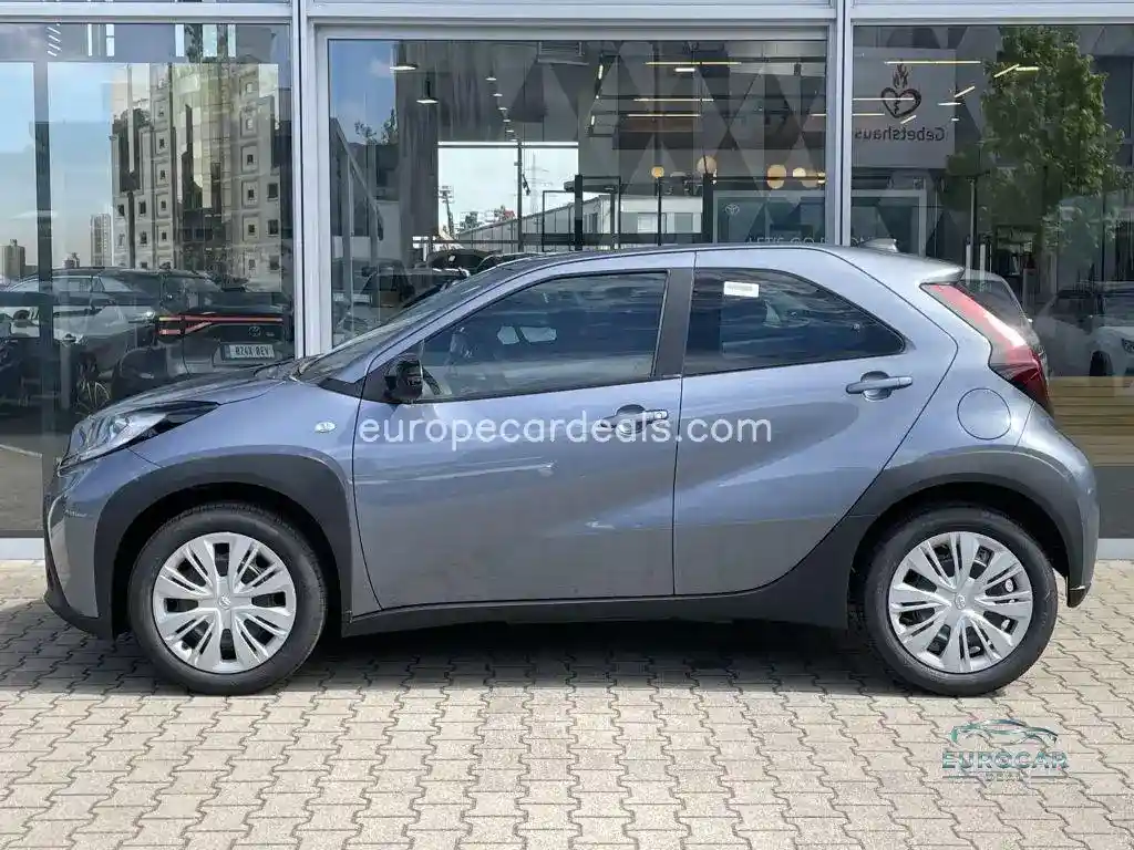 Toyota Aygo (X)