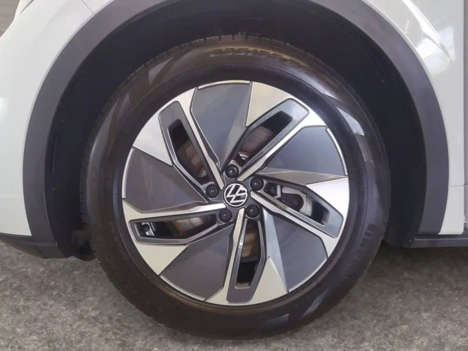 Volkswagen ID.5