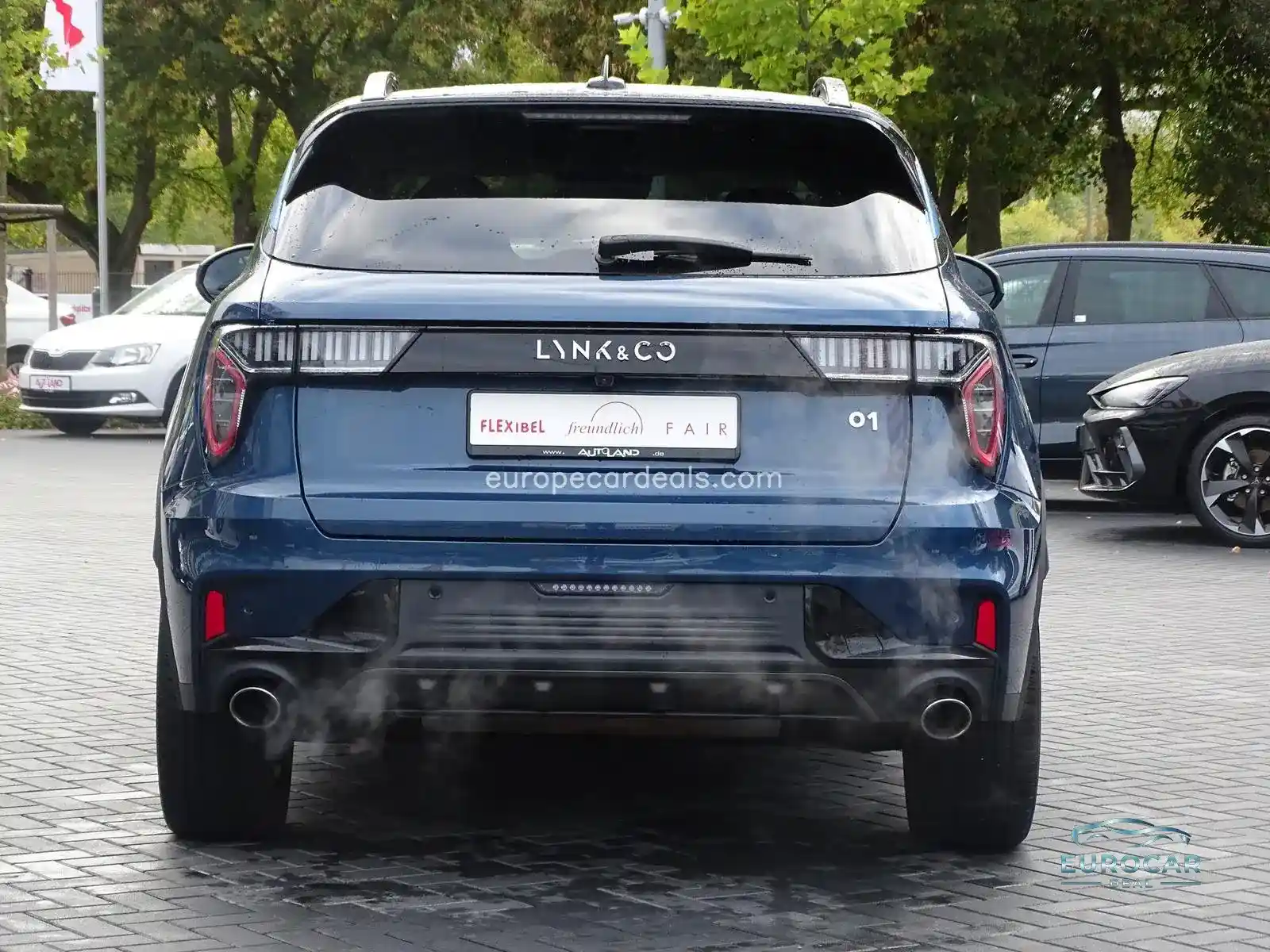 Lynk&Co 01