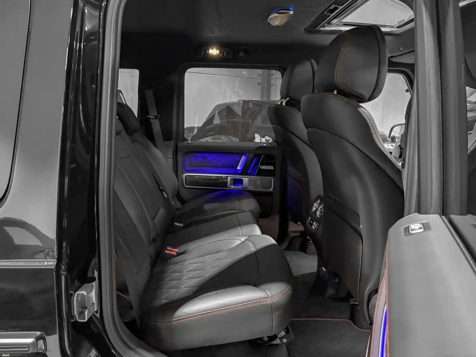 Mercedes-Benz G 500
