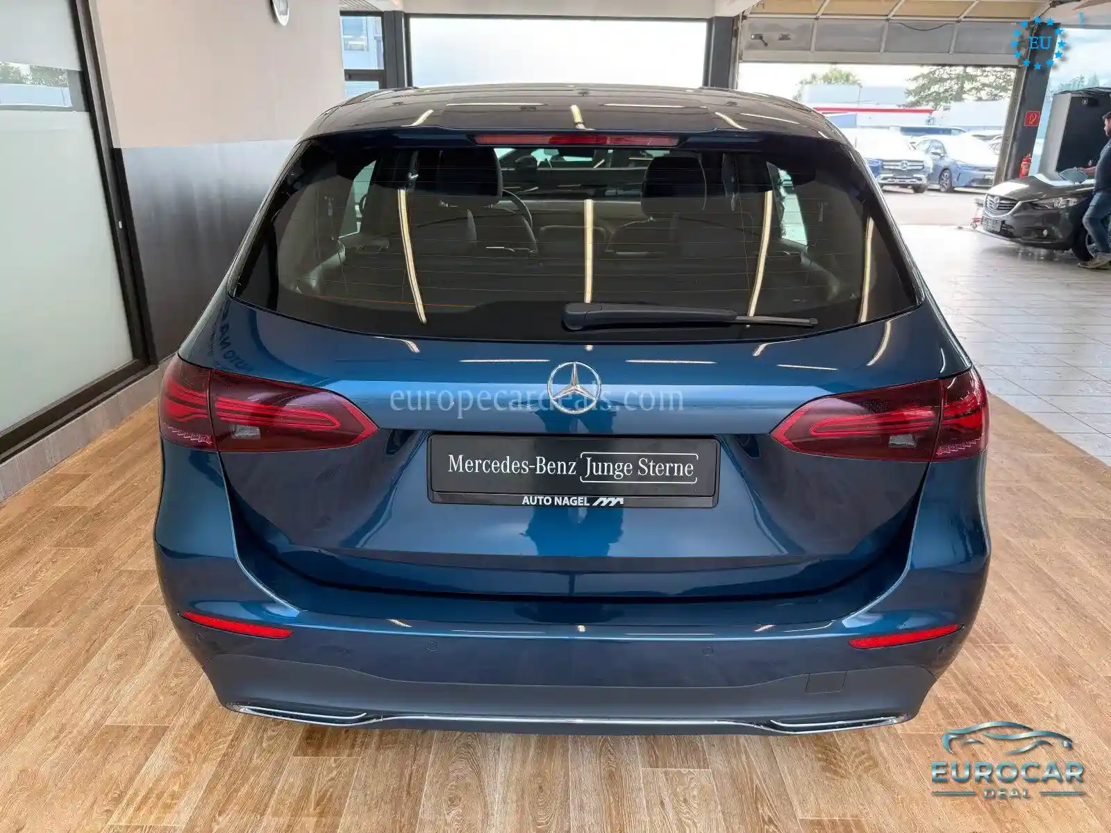 Mercedes-Benz B 200