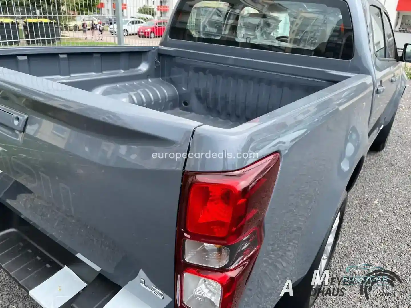 Double Cab 4WD LS 1.9 TD+Differentialsperr