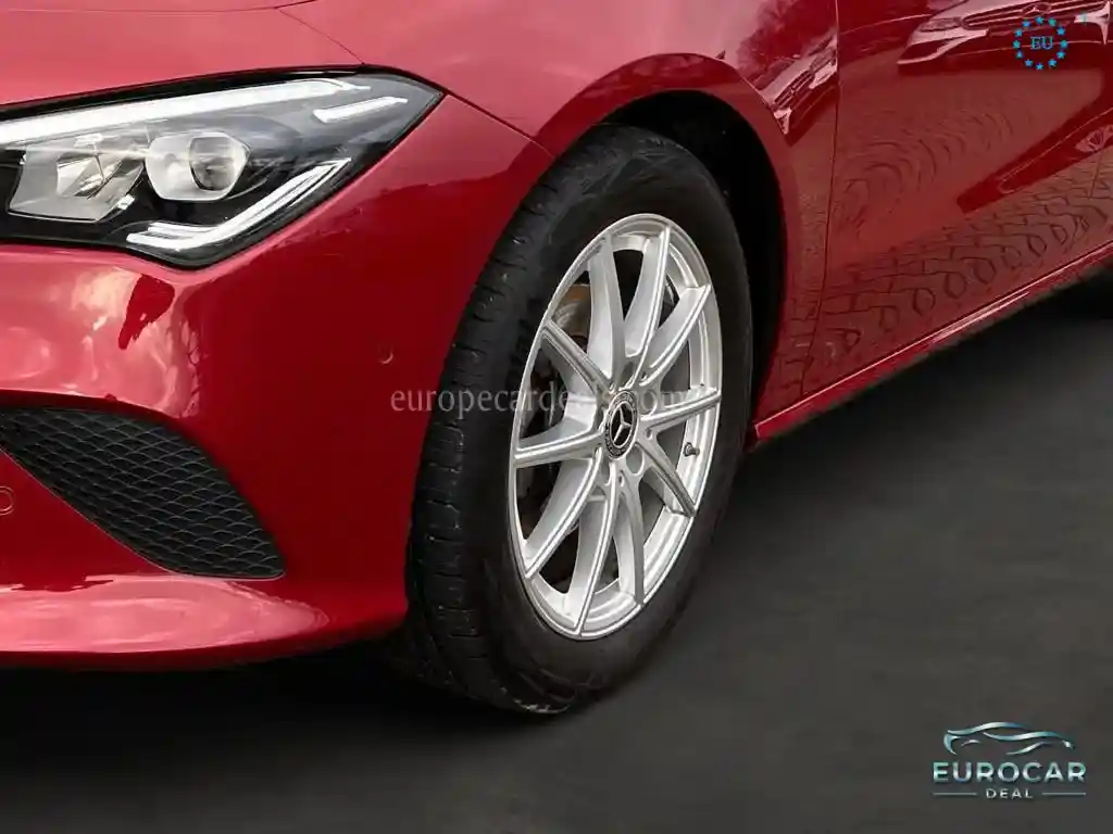 Mercedes-Benz CLA 180 Shooting Brake