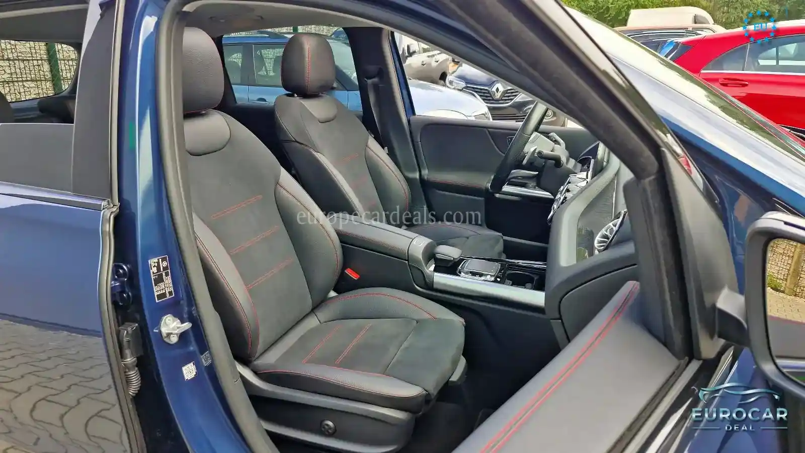 Mercedes-Benz B 220
