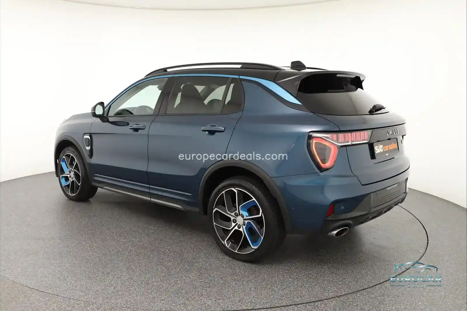Lynk&Co 01