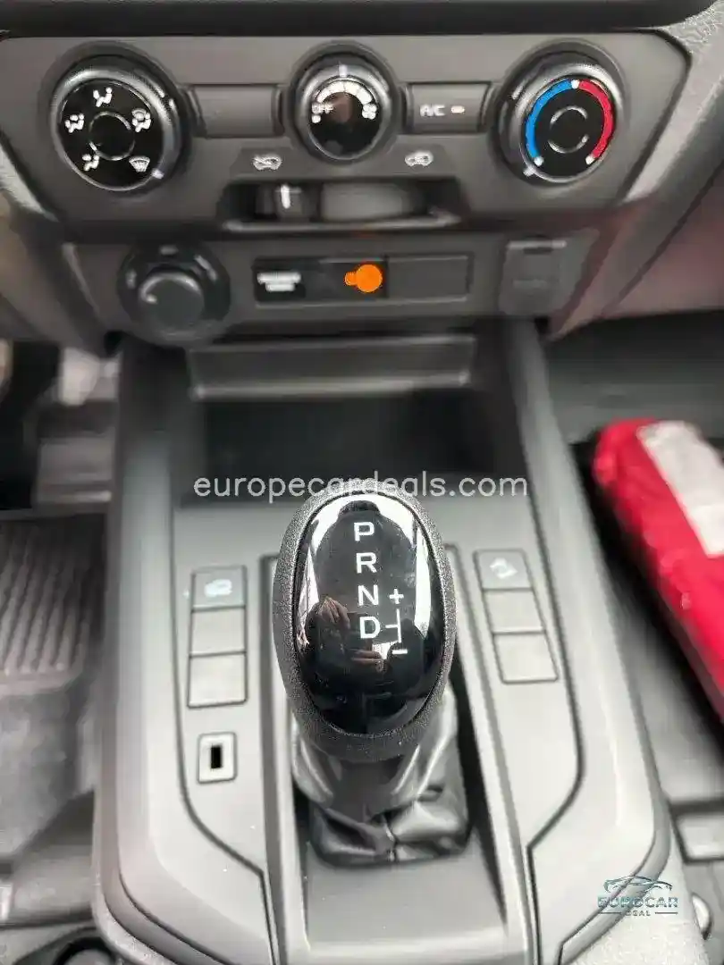 1.9 D SINGLE CAB L 4WD AT MY25