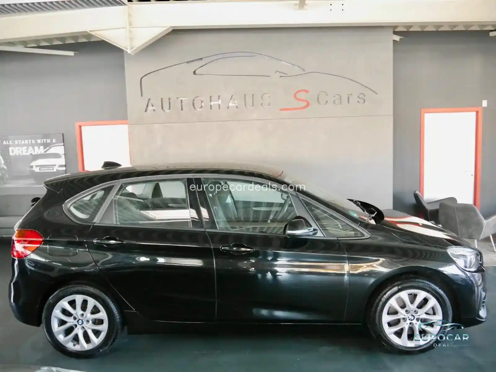 BMW 225