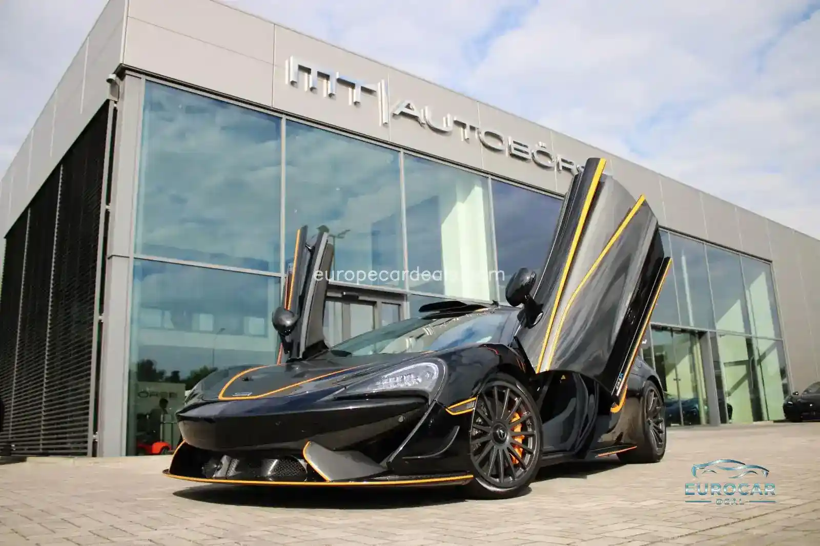McLaren 620R