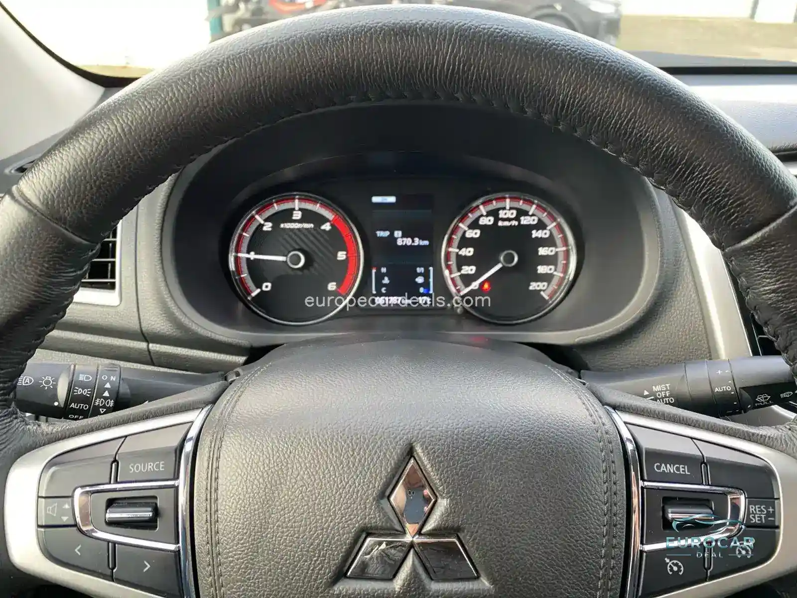 Mitsubishi L200