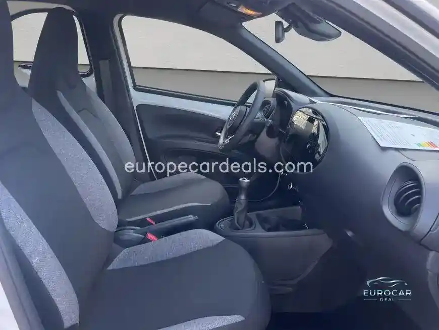 Toyota Aygo (X)