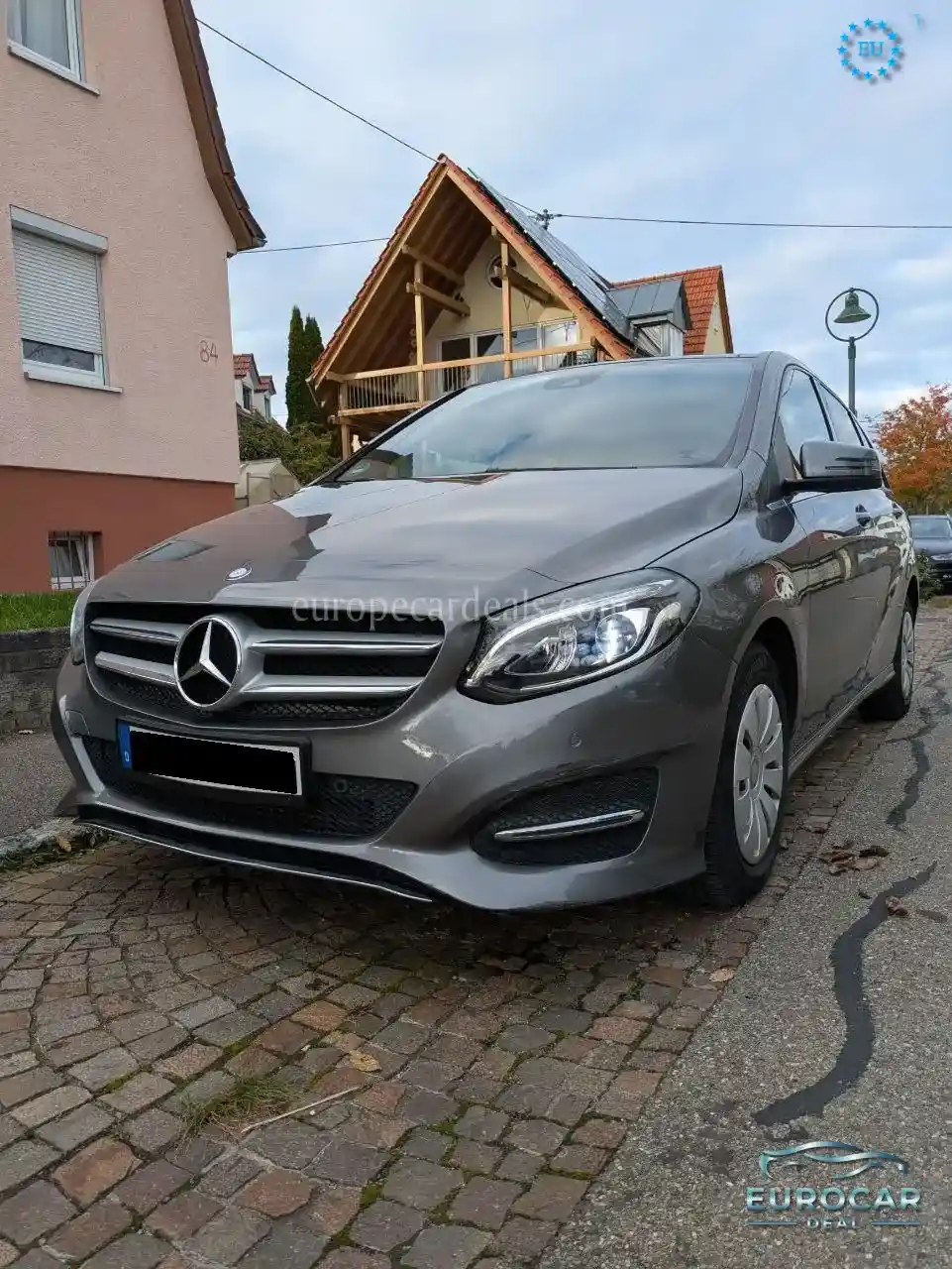 Mercedes-Benz B 180