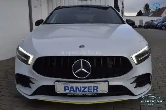 Mercedes-Benz A 220