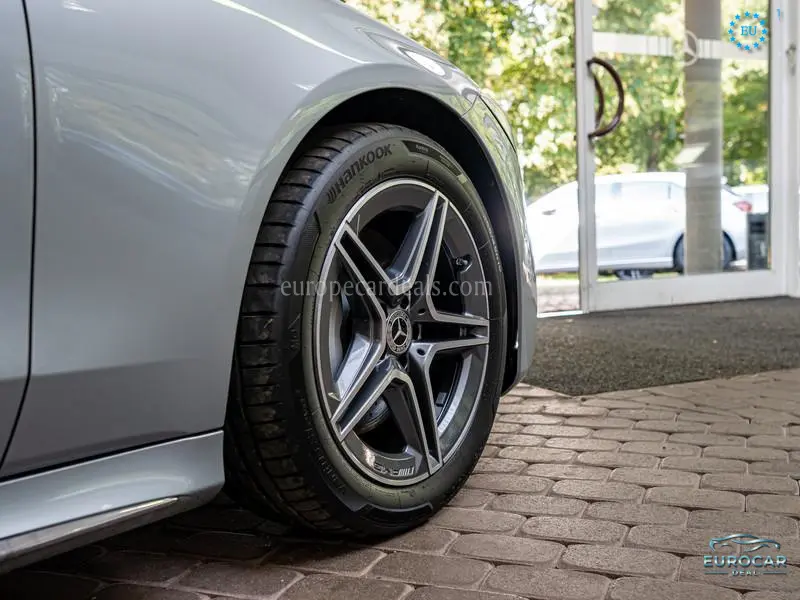 Mercedes-Benz S 580