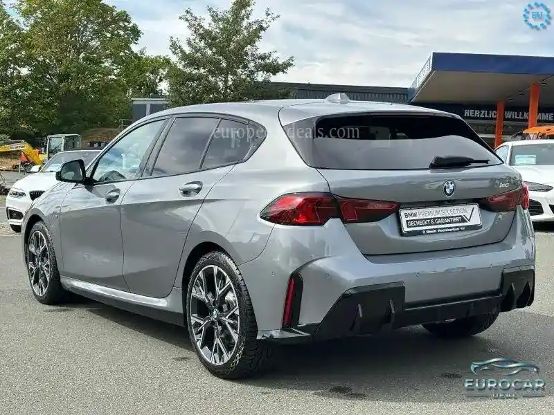 BMW 120