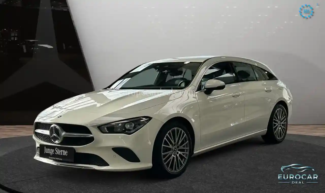 Mercedes-Benz CLA 220 Shooting Brake