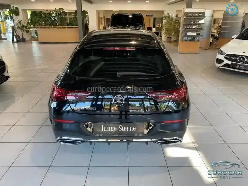 Mercedes-Benz CLA 200 Shooting Brake