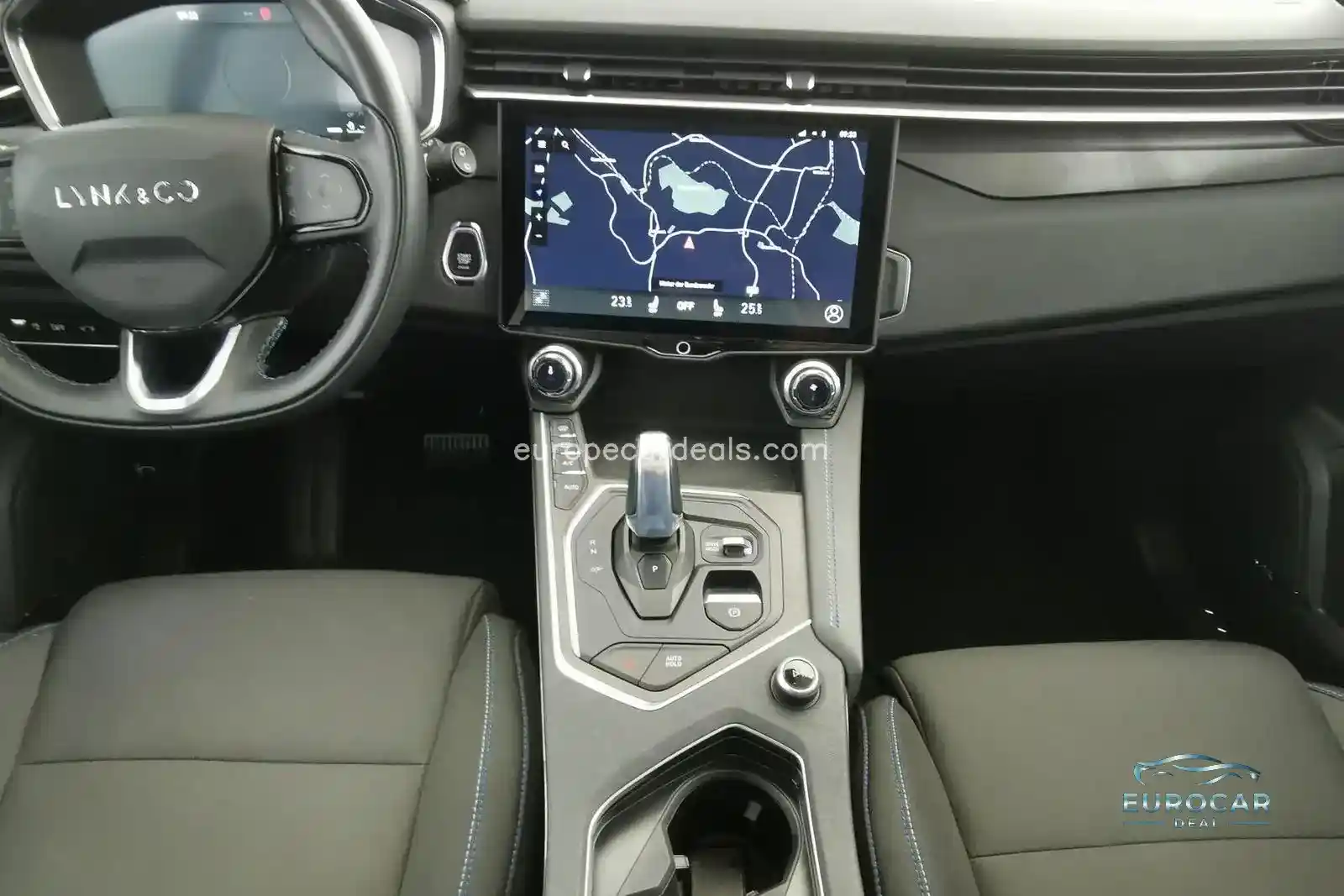 Lynk&Co 01