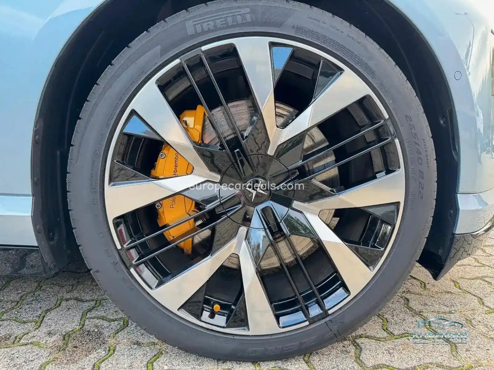 Polestar 4