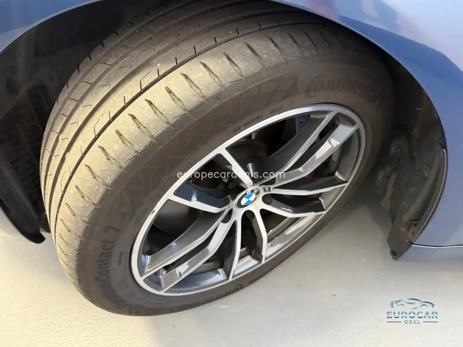 BMW 530