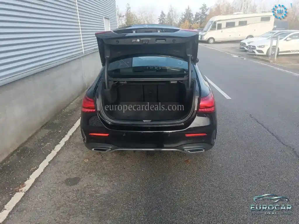 Mercedes-Benz A 220