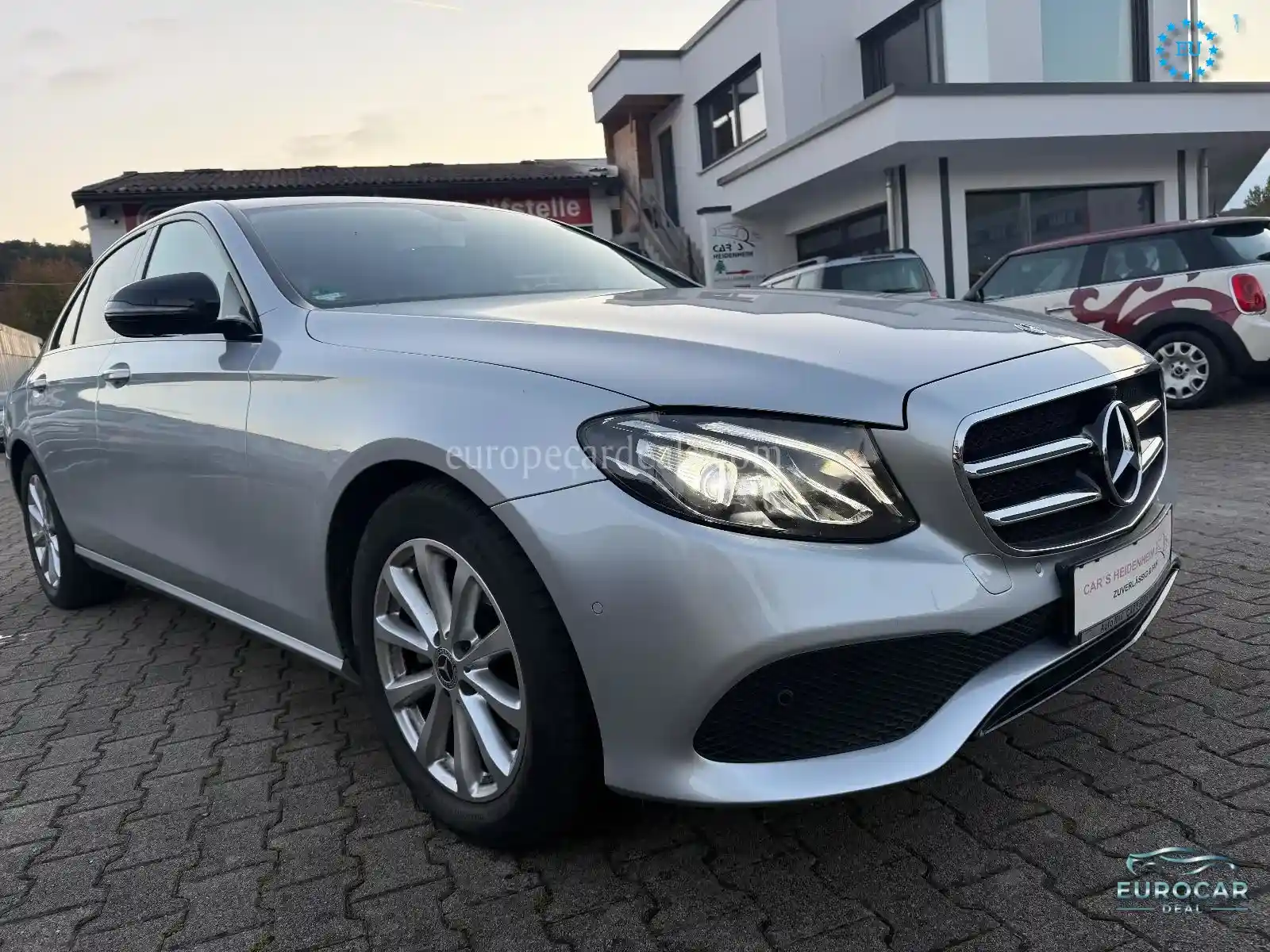 Mercedes-Benz E 200
