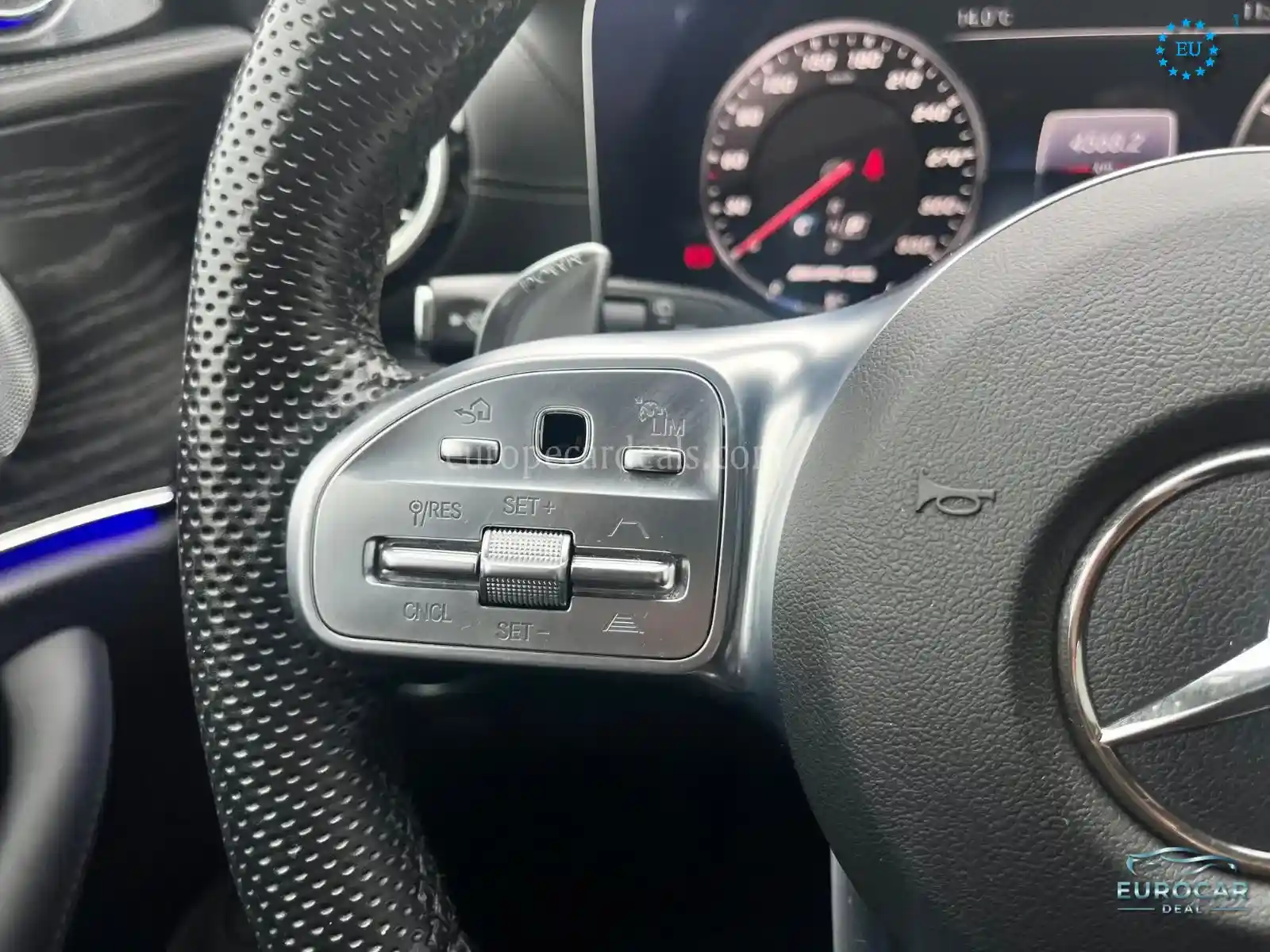 Mercedes-Benz E 63 AMG