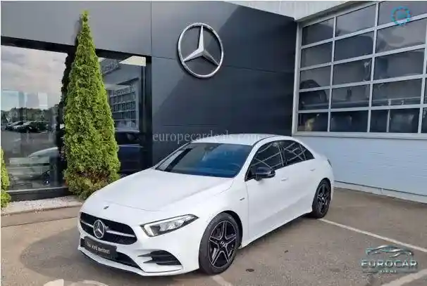 Mercedes-Benz A 200