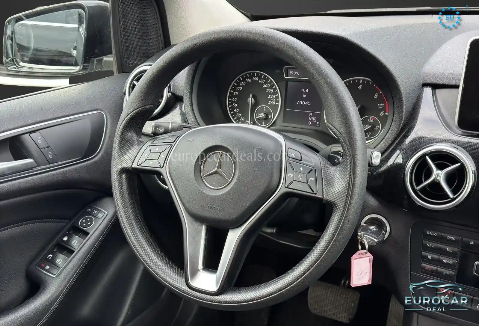 Mercedes-Benz B 180