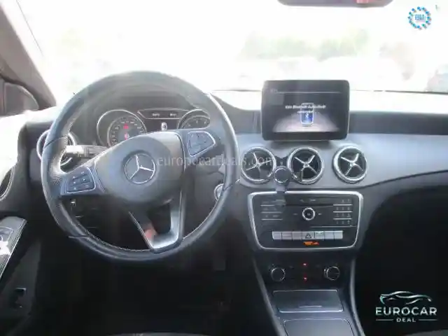 Mercedes-Benz CLA 200 Shooting Brake