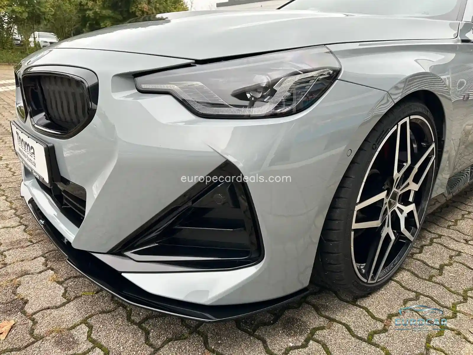 BMW M240i