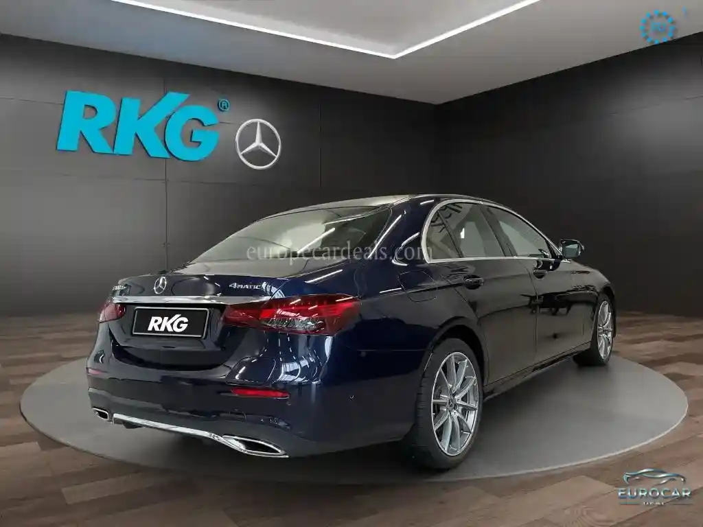 Mercedes-Benz E 300