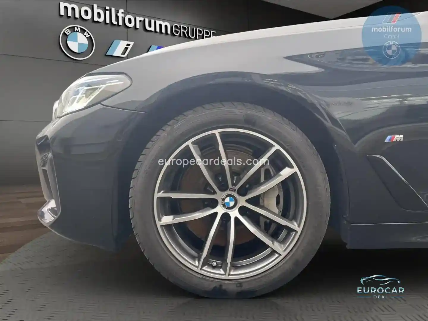 BMW 530