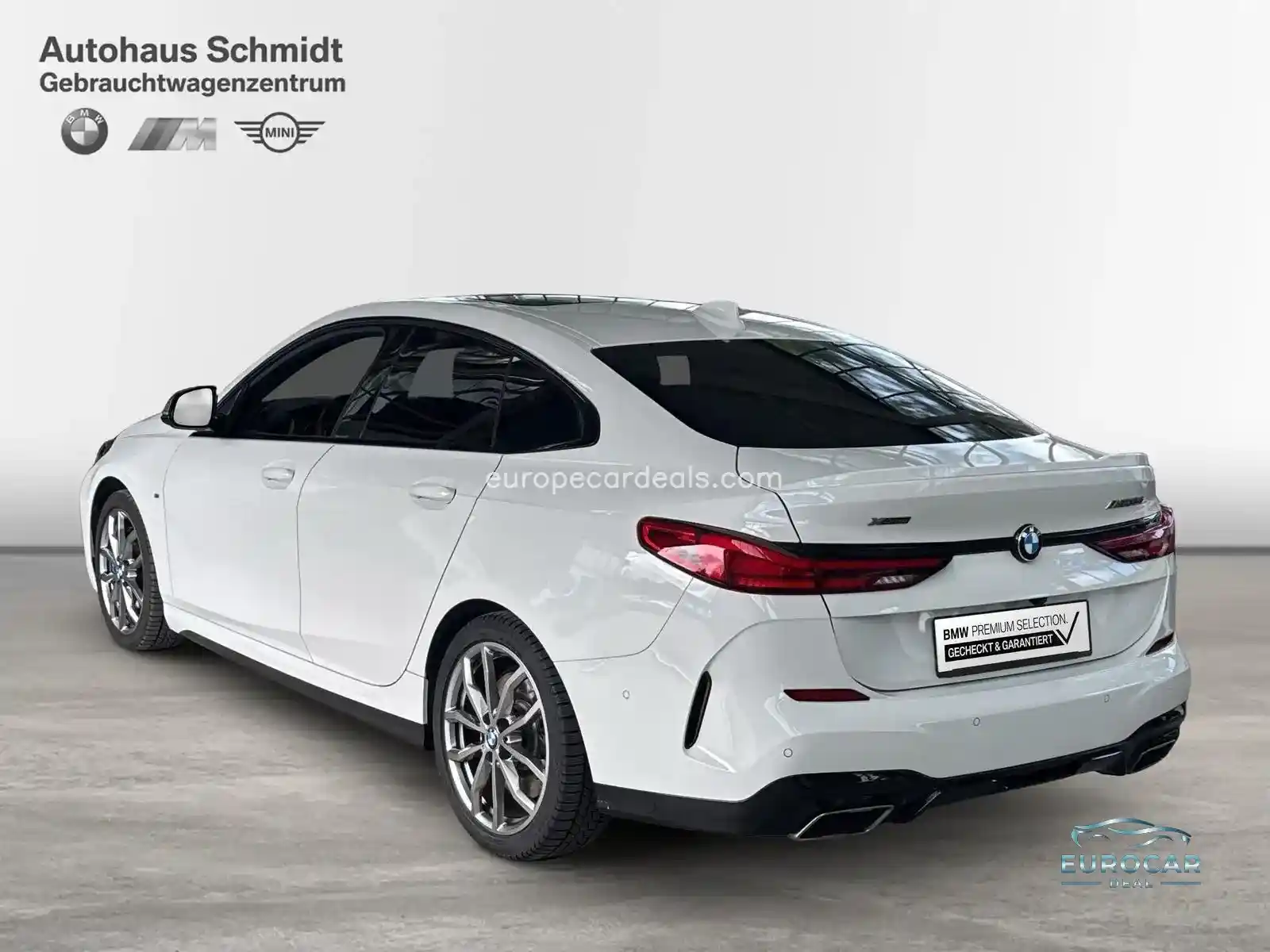 BMW M235
