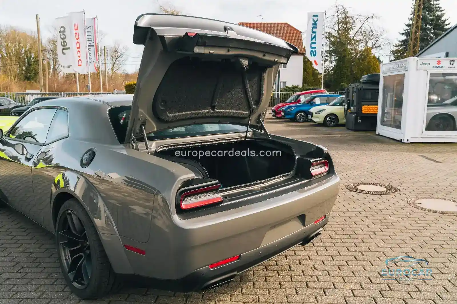Dodge Challenger