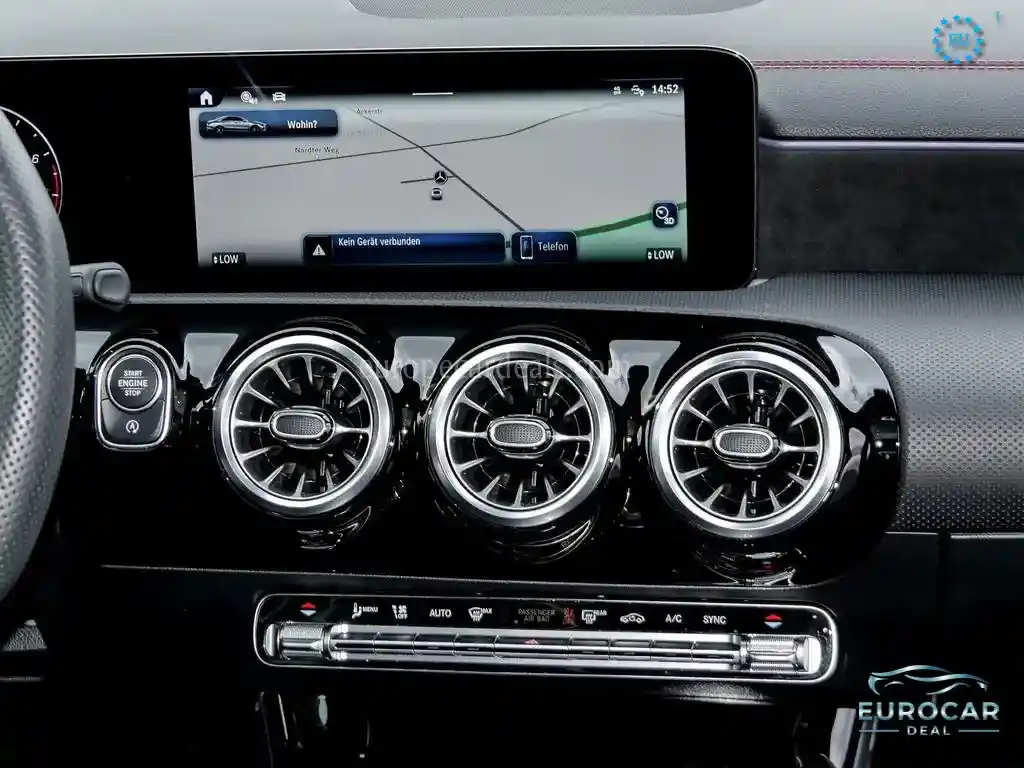 Mercedes-Benz CLA 220