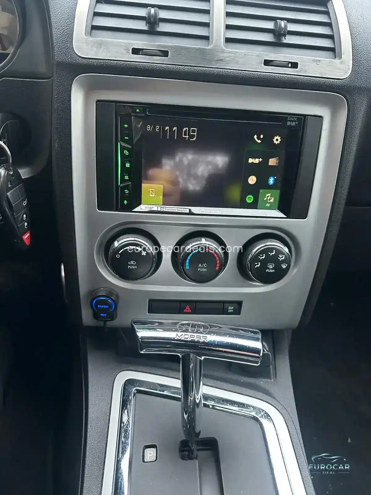 Dodge Challenger