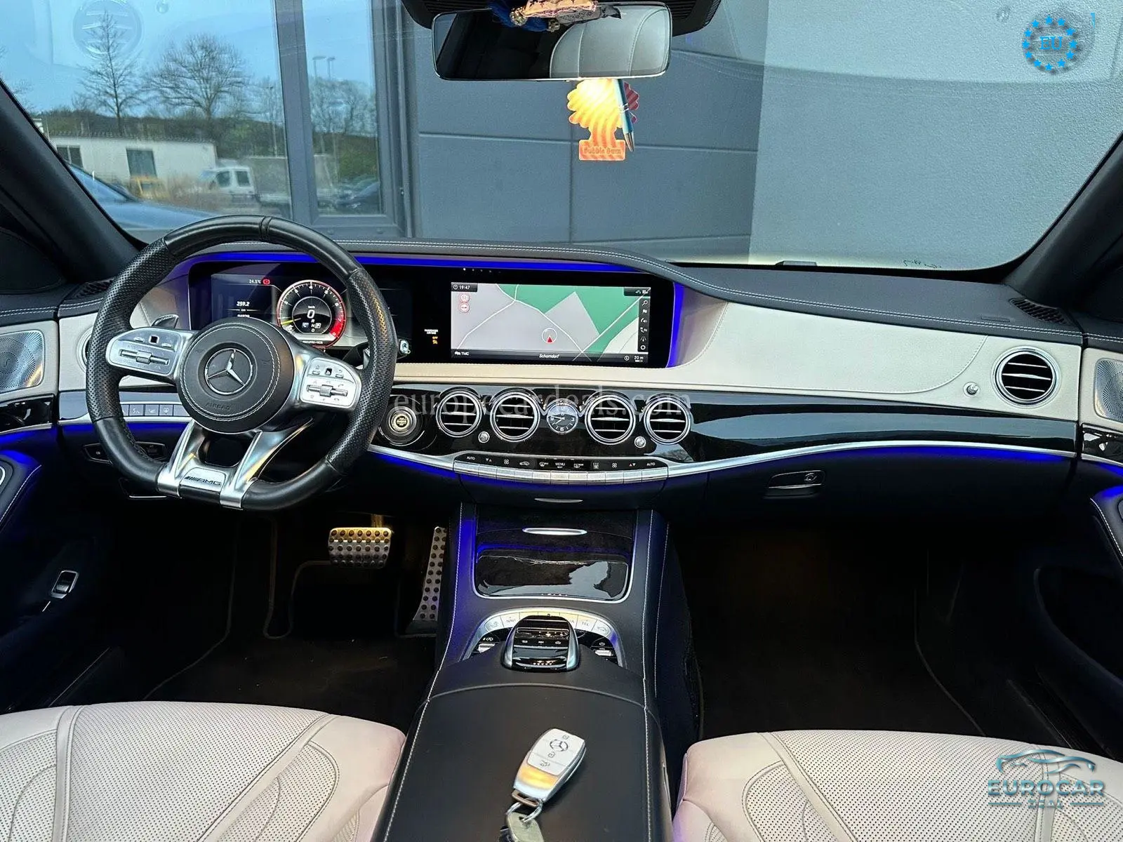 Mercedes-Benz S 560