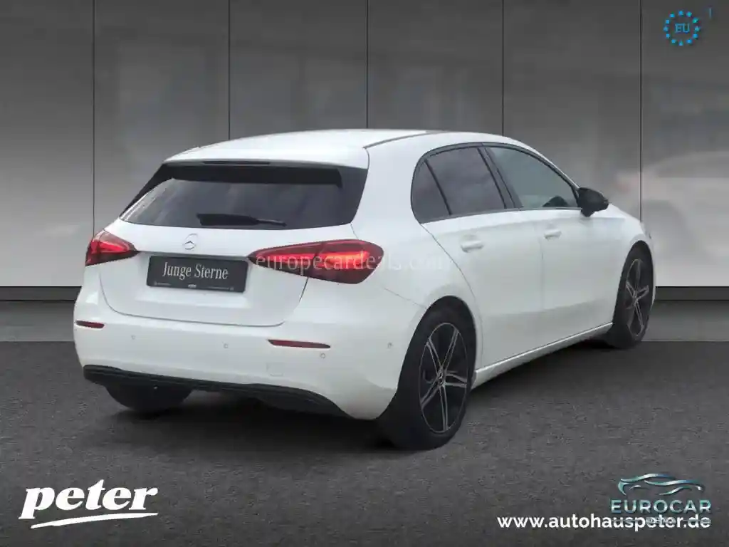 Mercedes-Benz A 220