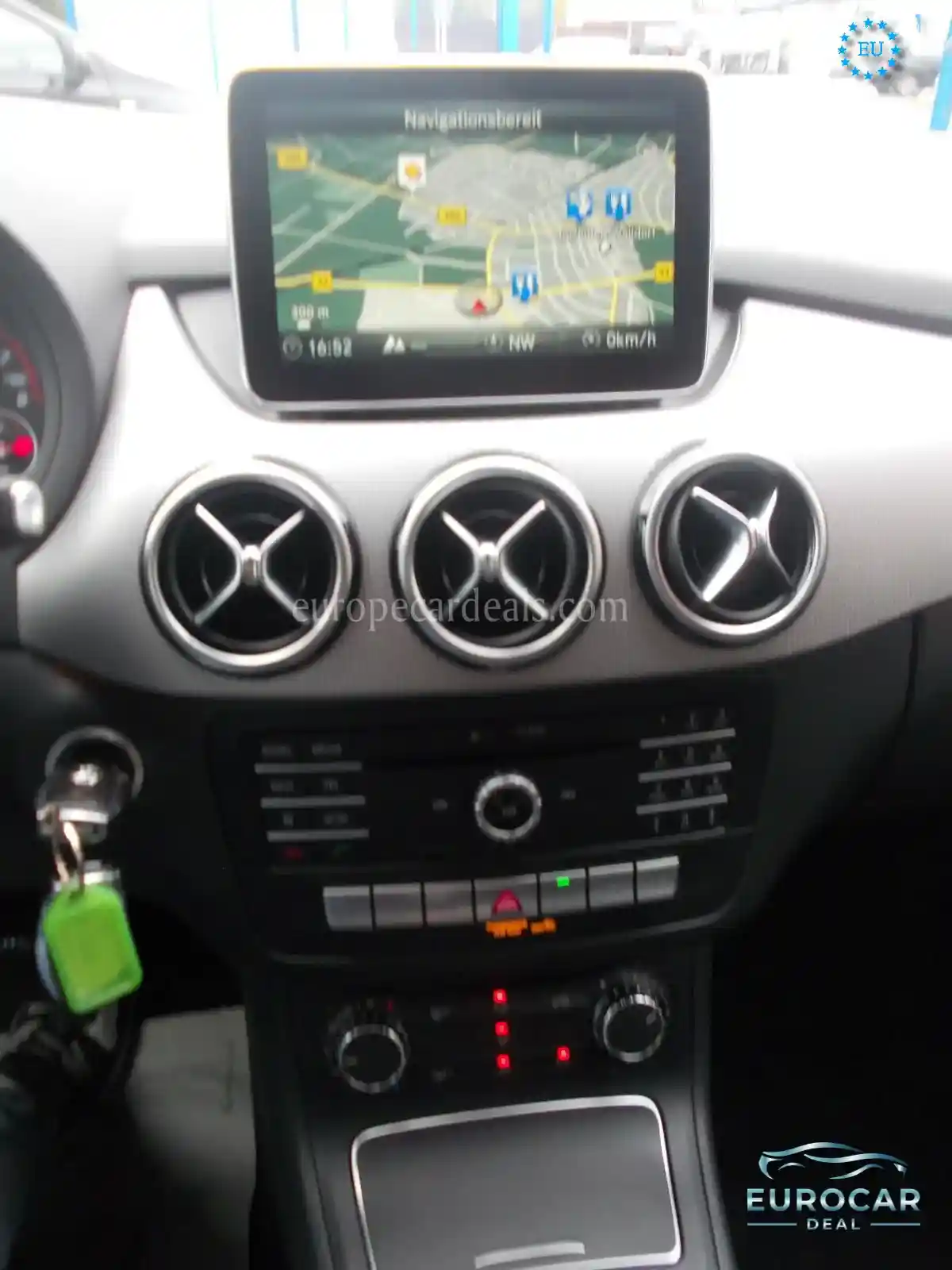 Mercedes-Benz B 220